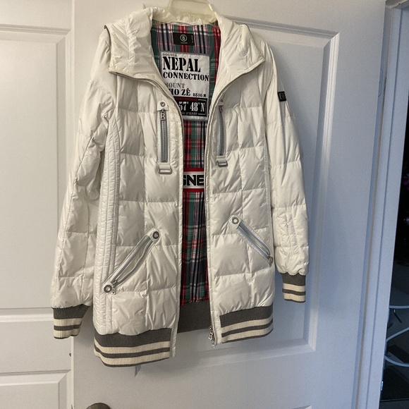Bogner white puffer gooze down coat/jacket with the hood size 6 - Picture 1 of 10